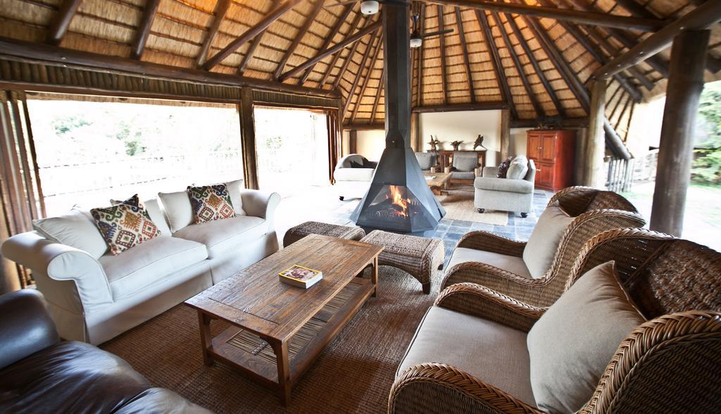 Rhino River Lodge Manyoni Private Game Reserve Exterior photo